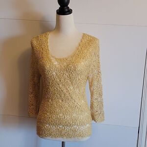 Emma James Yellow Silky Chrochet  Top. 3/4 inch Sleeve, Beaded In Front Size 6 .